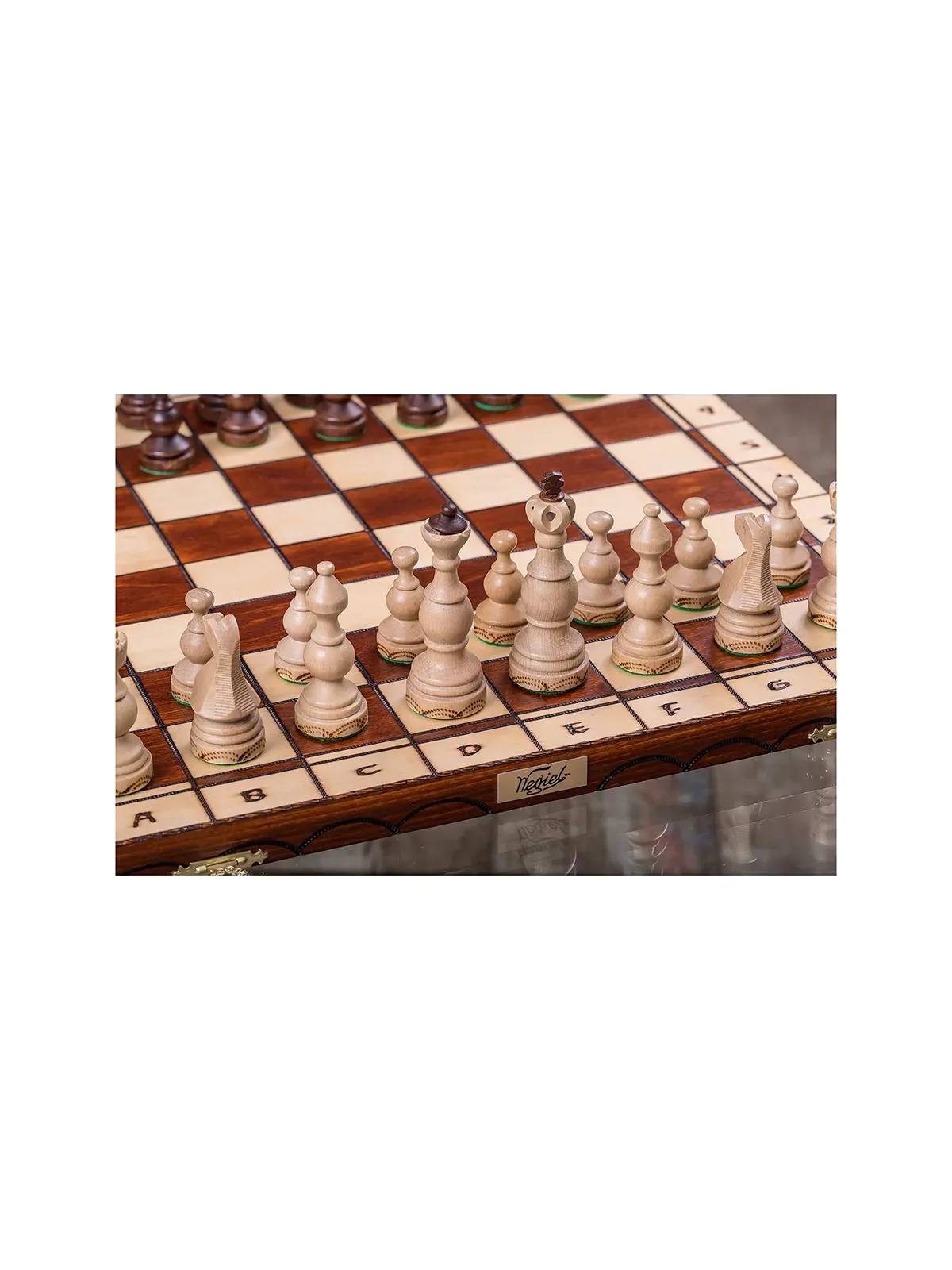 Schach aus Holz LEGATE - Online Schach Shop - sklep-szachy.mom